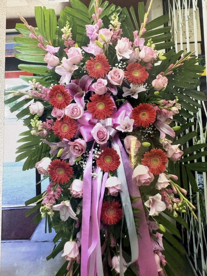 丧礼花艺作品