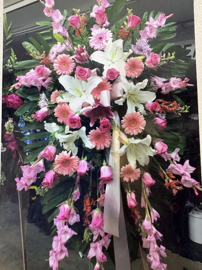 丧礼花艺作品