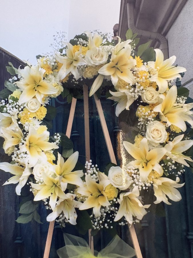 丧礼花艺作品
